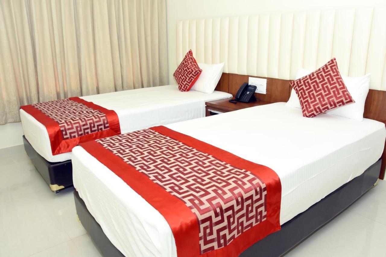 Hotel Sri Aswin Grand Nāmakkal Exteriér fotografie