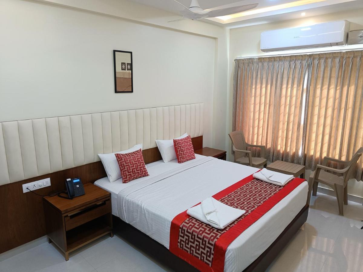 Hotel Sri Aswin Grand Nāmakkal Exteriér fotografie