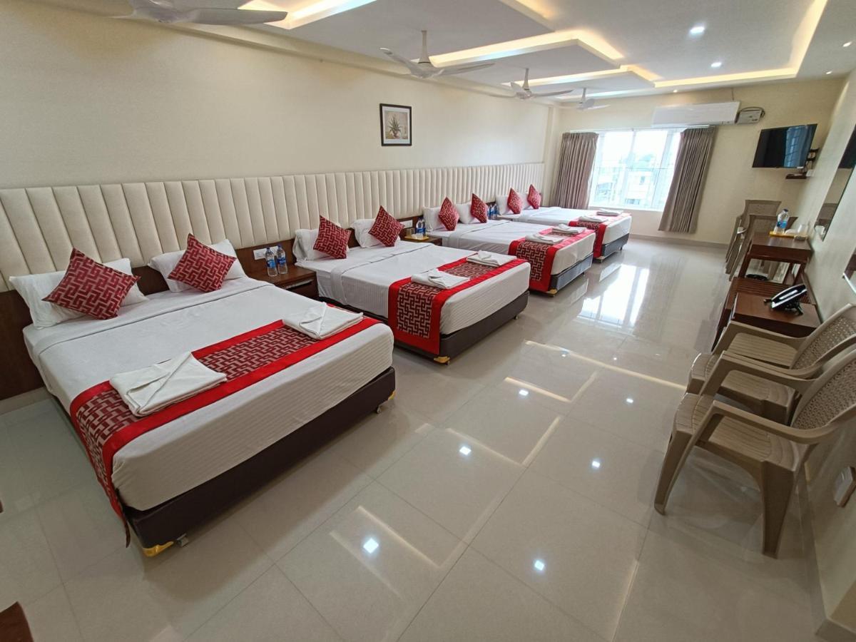 Hotel Sri Aswin Grand Nāmakkal Exteriér fotografie